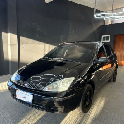 FORD   FOCUS 1.6 SSESE PLUS FLEX 8V16V  5P   PRETO 2008 1.6 FLEX