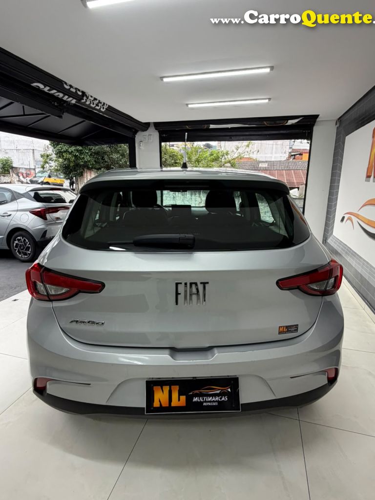 FIAT   ARGO DRIVE 1.0 6V FLEX   PRATA 2019 1.0 FLEX - Loja
