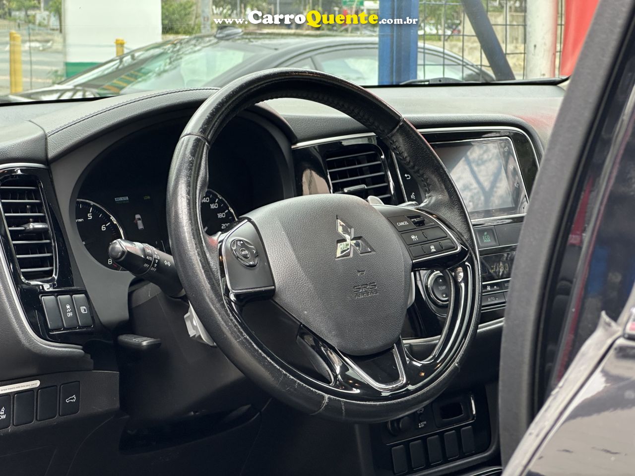 MITSUBISHI   OUTLANDER 3.0 GT 3.0 V6 AUT.   PRETO 2018 3.0 GASOLINA - Loja
