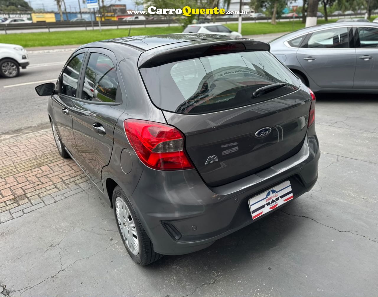 FORD   KA 1.0 SESE PLUS TIVCT FLEX 5P   CINZA 2020 1.0 FLEX - Loja