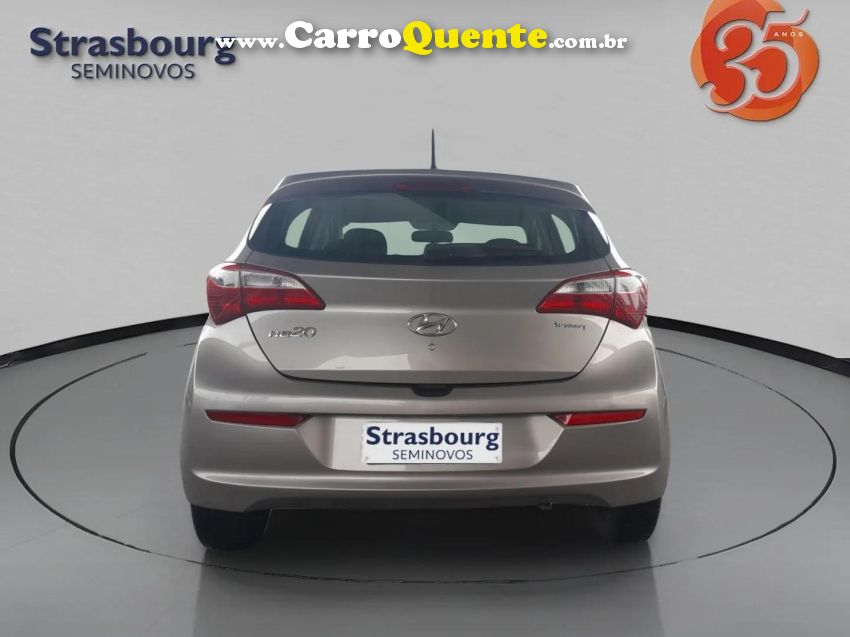 Hyundai HB20 1.0 COMFORT 12V FLEX 4P MANUAL - Loja