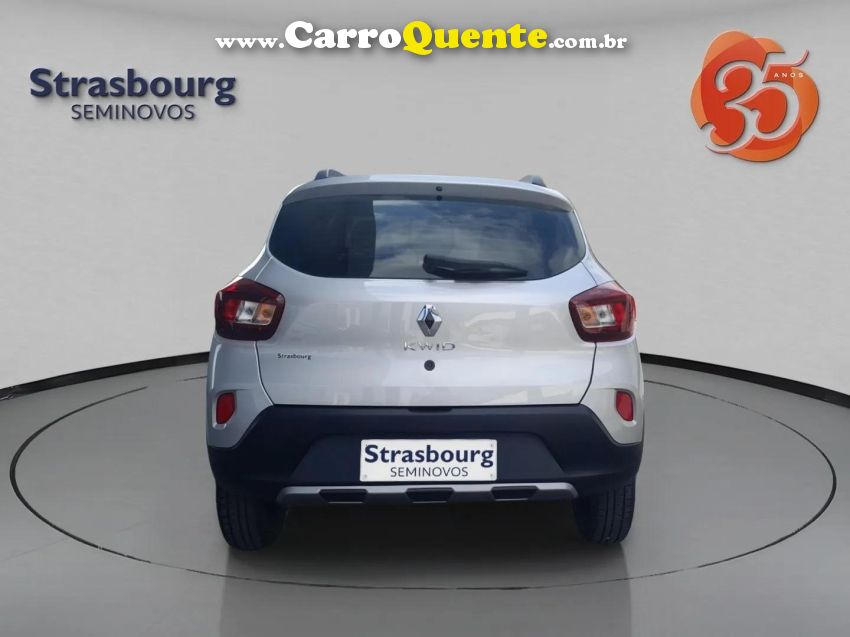 Renault KWID 1.0 12V SCE FLEX OUTSIDER MANUAL - Loja