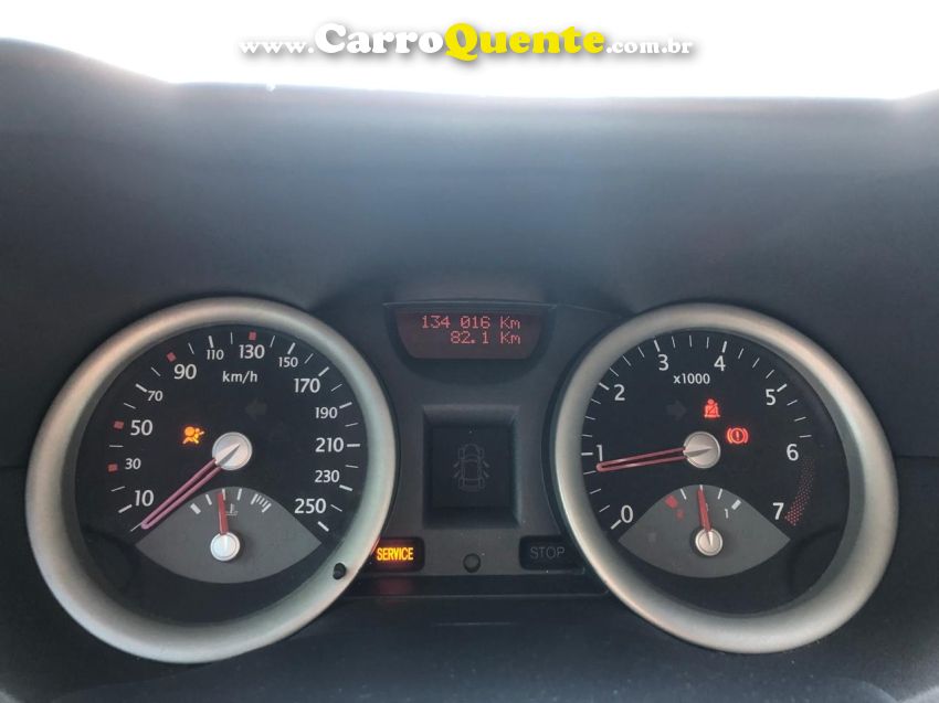 Renault MEGANE 1.6 DYNAMIQUE 16V FLEX 4P MANUAL - Loja
