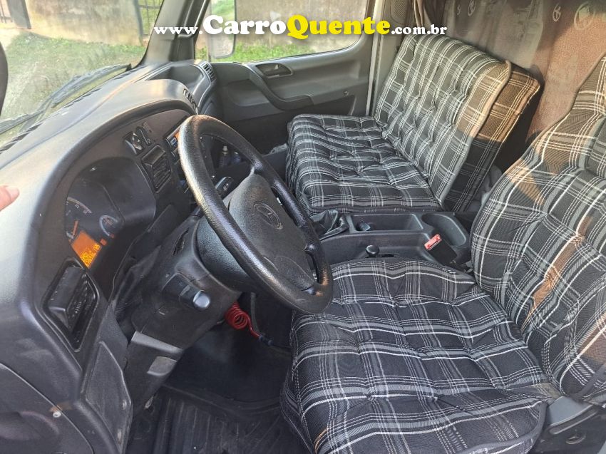 Mercedes-Benz Accelo 1016 Accelo 1016 2p Baú - Loja