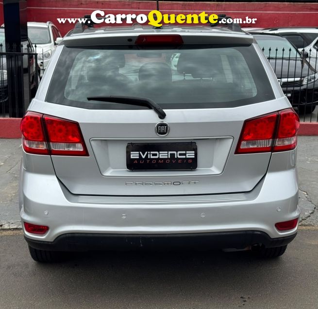 Fiat FREEMONT 2.4 EMOTION 16V GASOLINA 4P AUTOMÁTICO - Loja