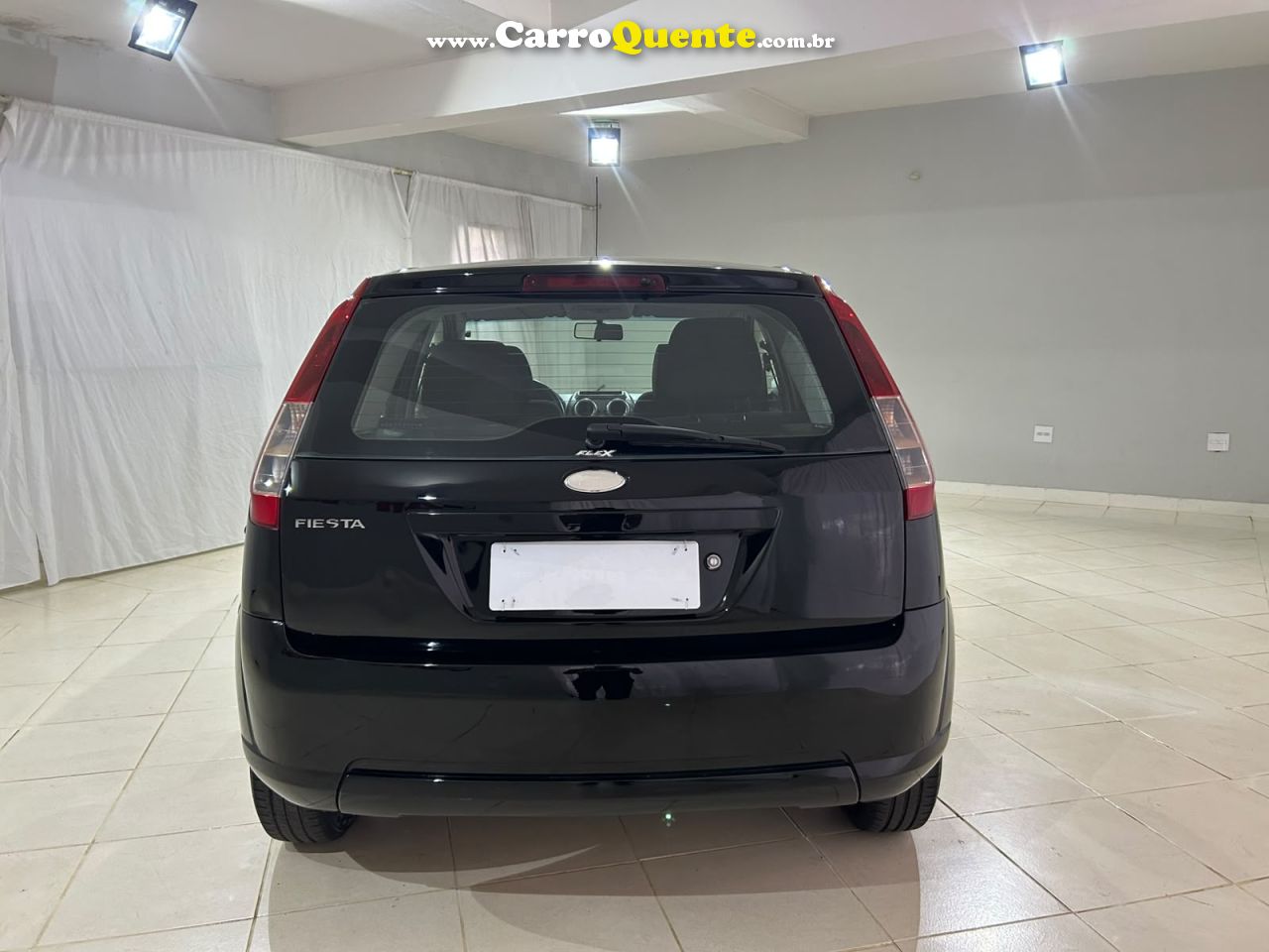 FORD FIESTA 1.0 MPI HATCH 8V 2009 - Loja