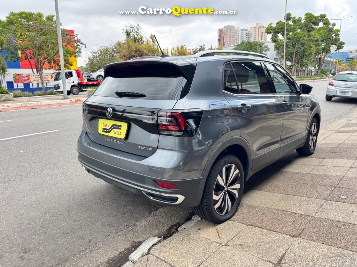 VOLKSWAGEN T-CROSS 1.4 250 TSI TOTAL HIGHLINE 2024 - Loja