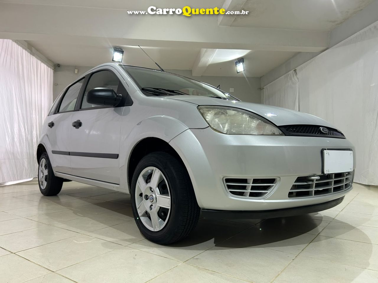 FORD FIESTA 1.6 MPI HATCH 8V 2006 - Loja