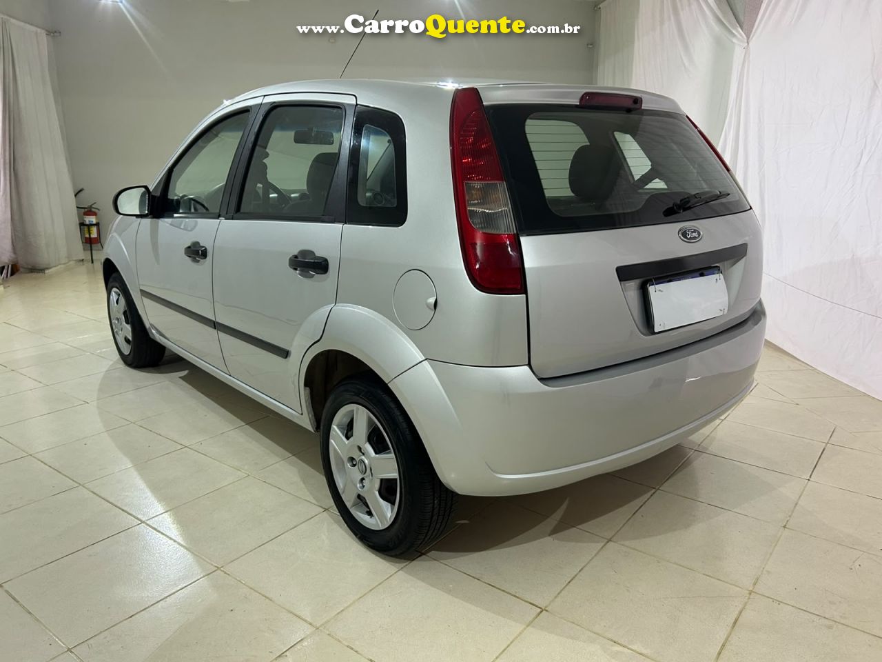 FORD FIESTA 1.6 MPI HATCH 8V 2006 - Loja