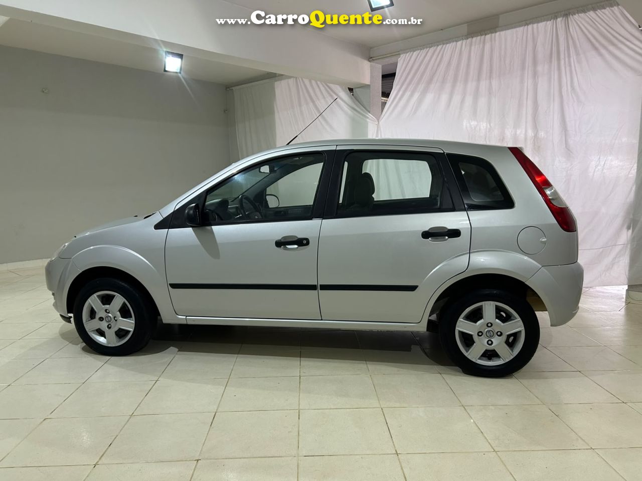 FORD FIESTA 1.6 MPI HATCH 8V 2006 - Loja