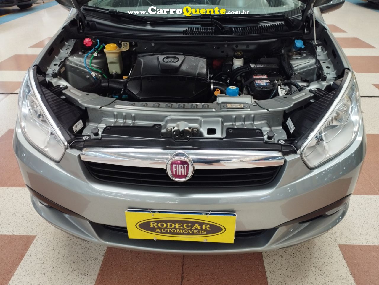 FIAT GRAND SIENA 1.6 MPI ESSENCE 16V 2016 - Loja