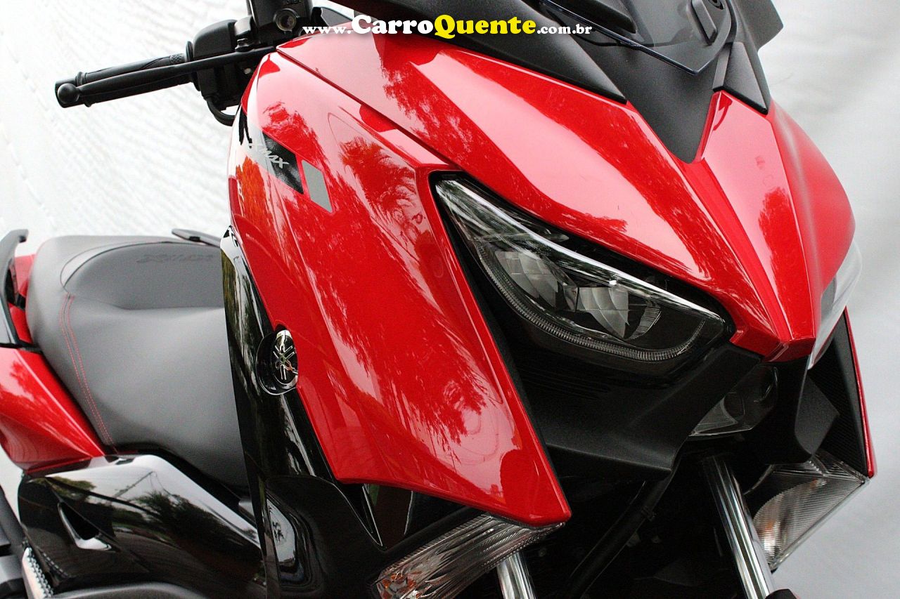 YAMAHA XMAX ABS 2024 - Loja