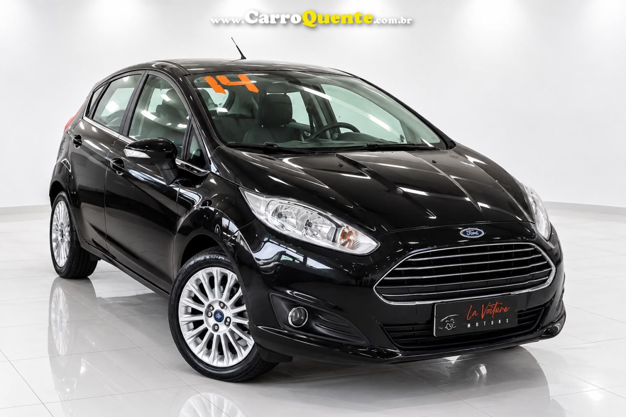 FORD FIESTA 1.6 TITANIUM HATCH 16V 2014 - Loja