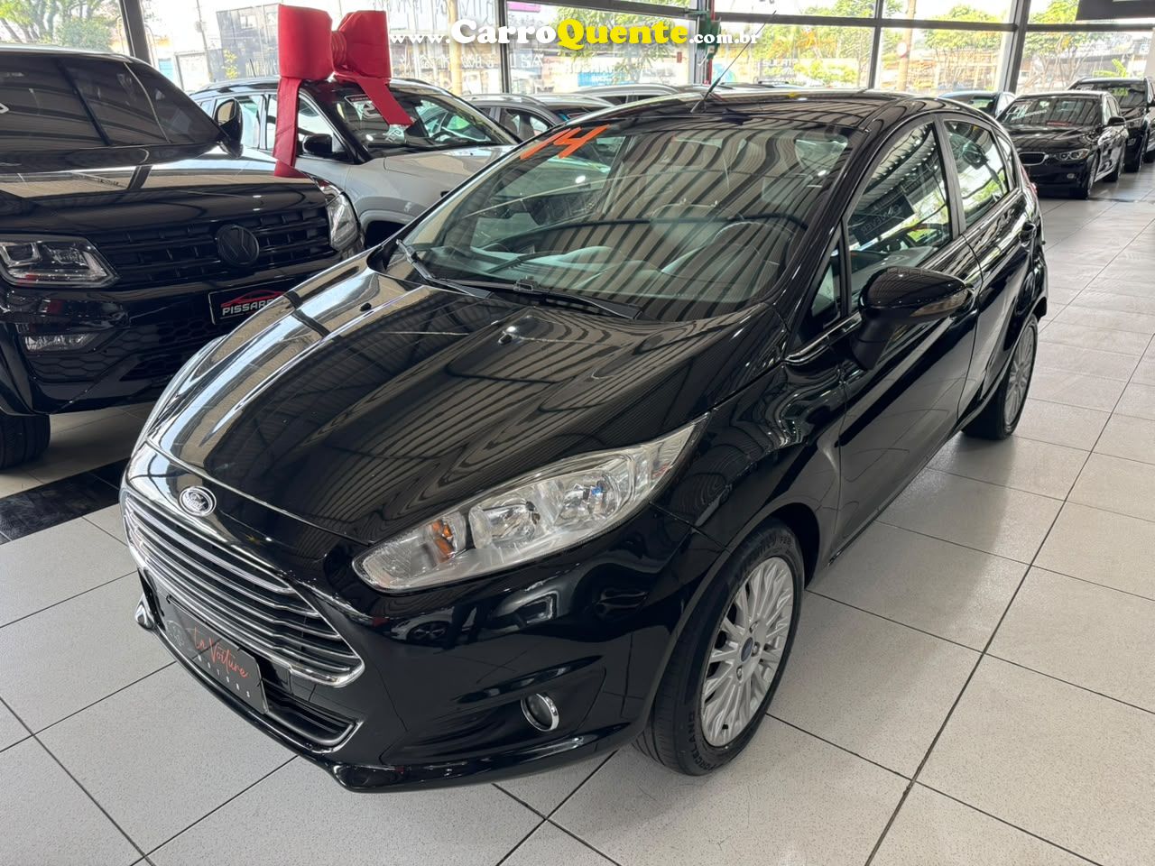 FORD FIESTA 1.6 TITANIUM HATCH 16V 2014 - Loja