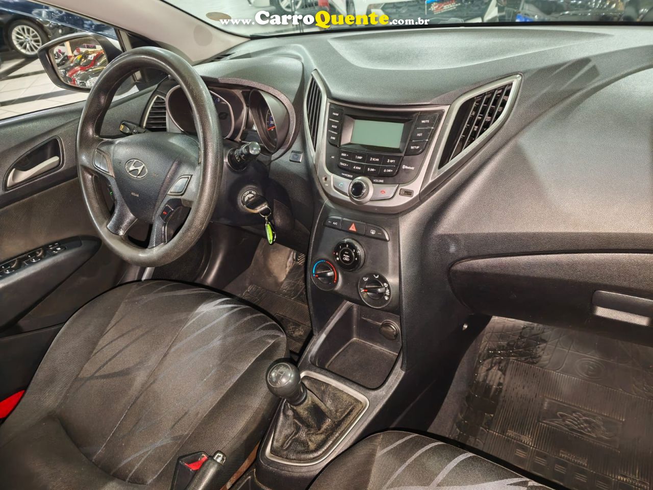 HYUNDAI HB20 1.0 COMFORT PLUS 12V 2013 - Loja