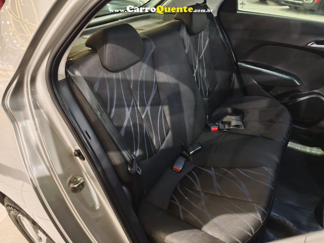 HYUNDAI HB20 1.0 COMFORT PLUS 12V 2013 - Loja