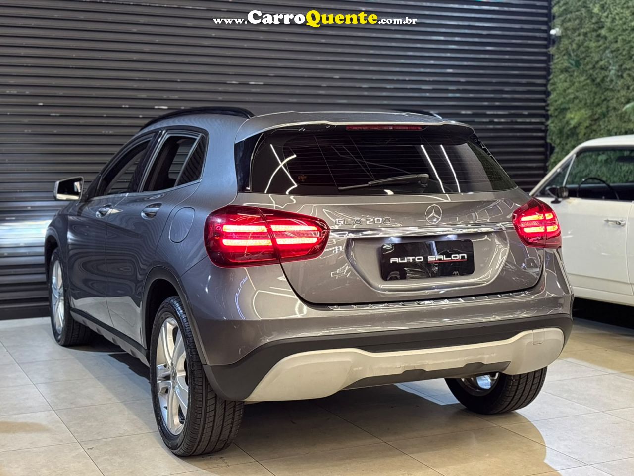 MERCEDES-BENZ GLA 200 1.6 CGI STYLE 7G-DCT 2019 - Loja