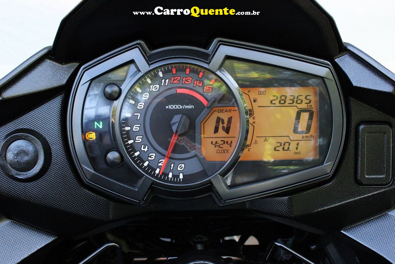KAWASAKI VERSYS-X 300 ABS 2024 - Loja