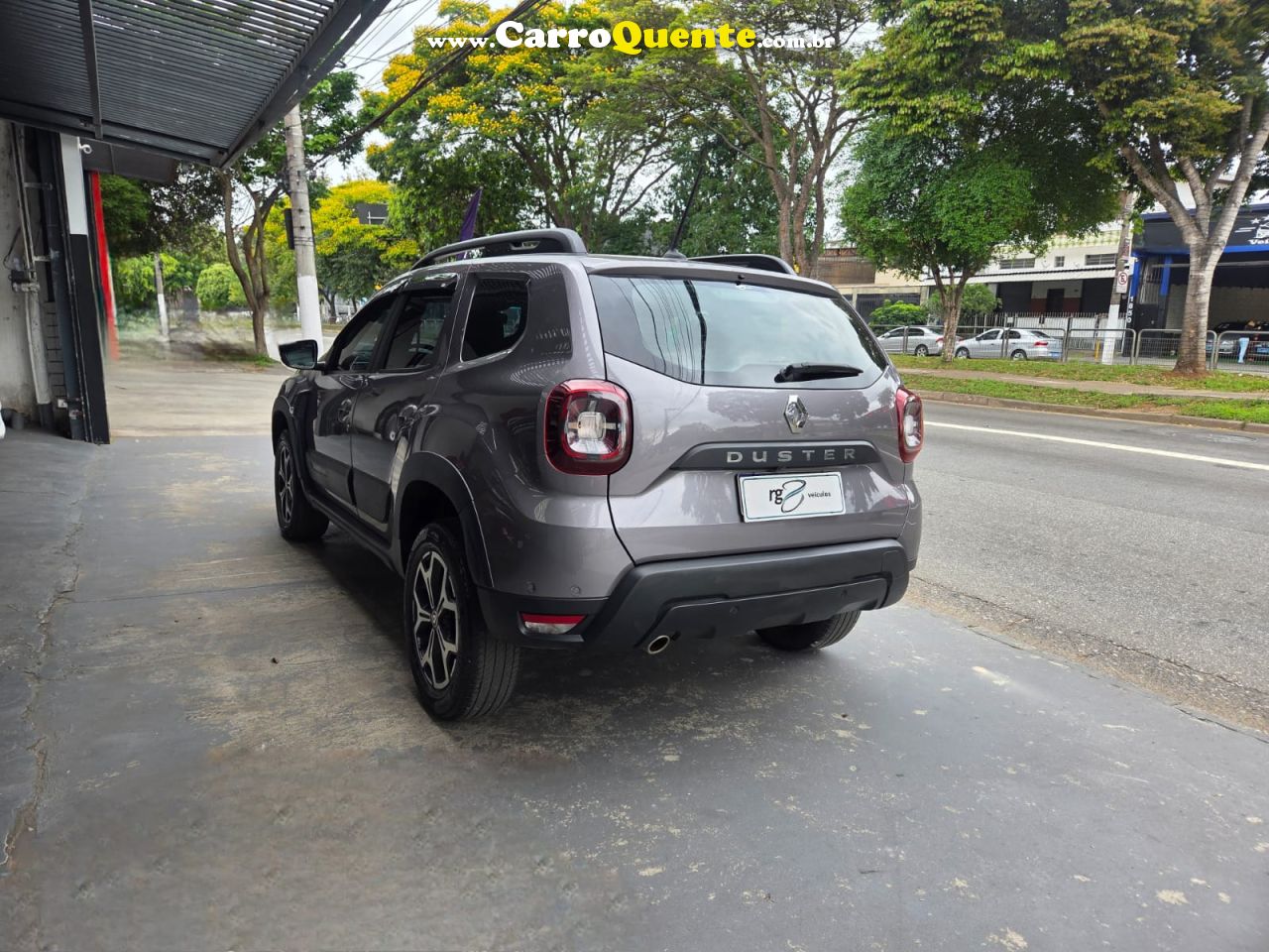 RENAULT DUSTER 1.6 16V SCE ICONIC 2023 - Loja