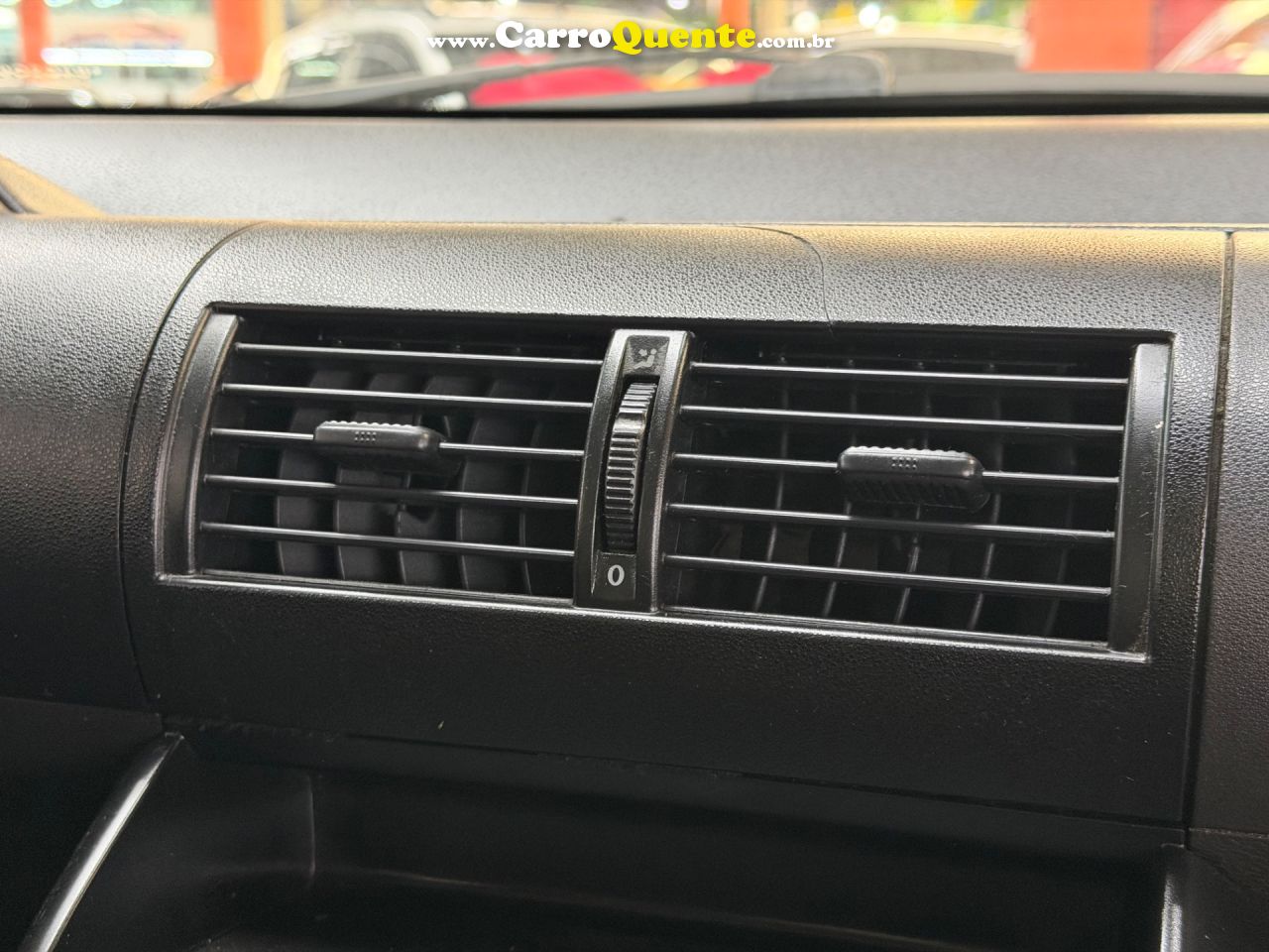 VOLKSWAGEN FOX 1.0 MI CITY 8V 2008 - Loja
