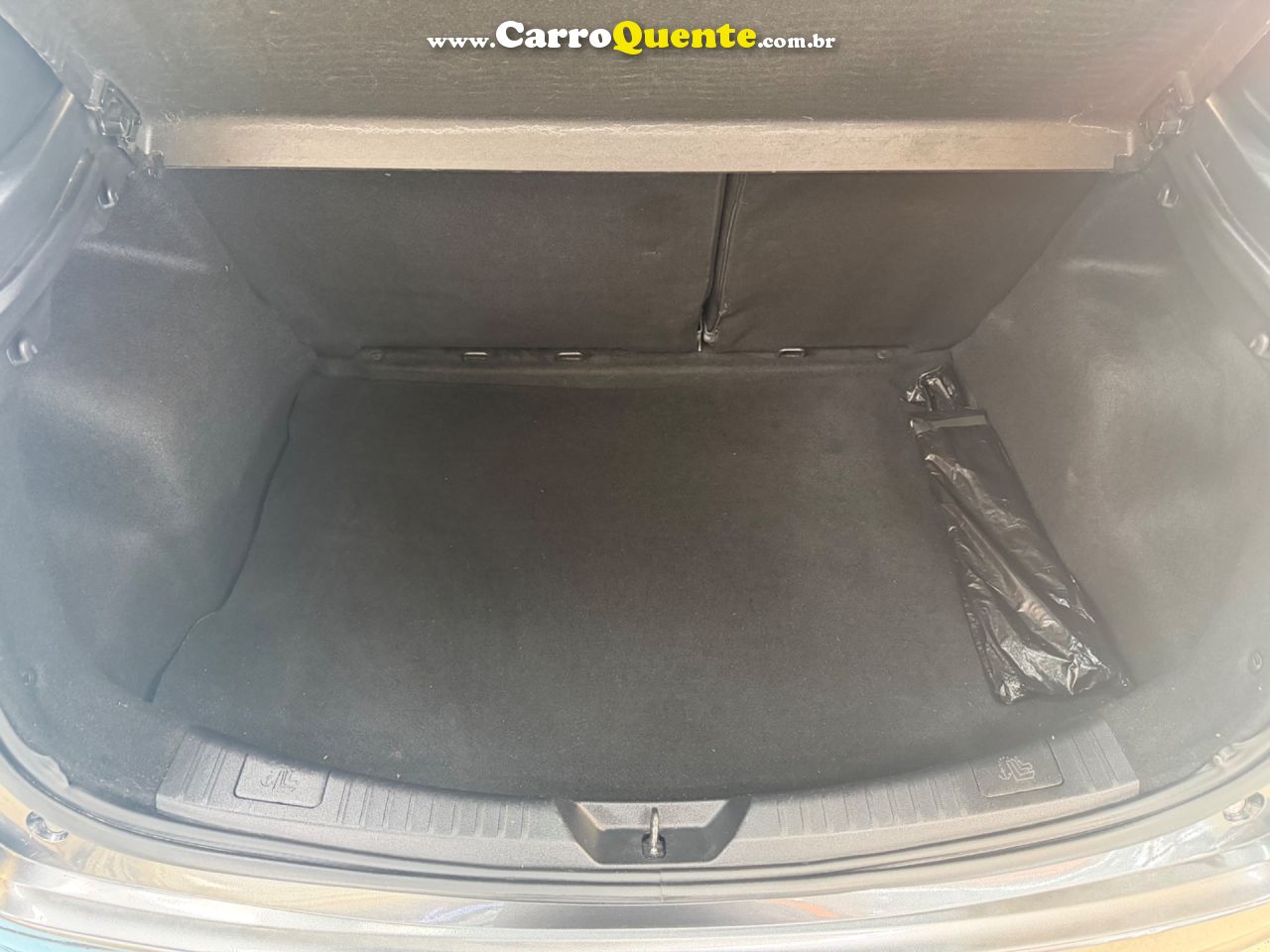 TOYOTA YARIS 1.5 16V XL PLUS CONNECT MULTIDRIVE 2022 - Loja