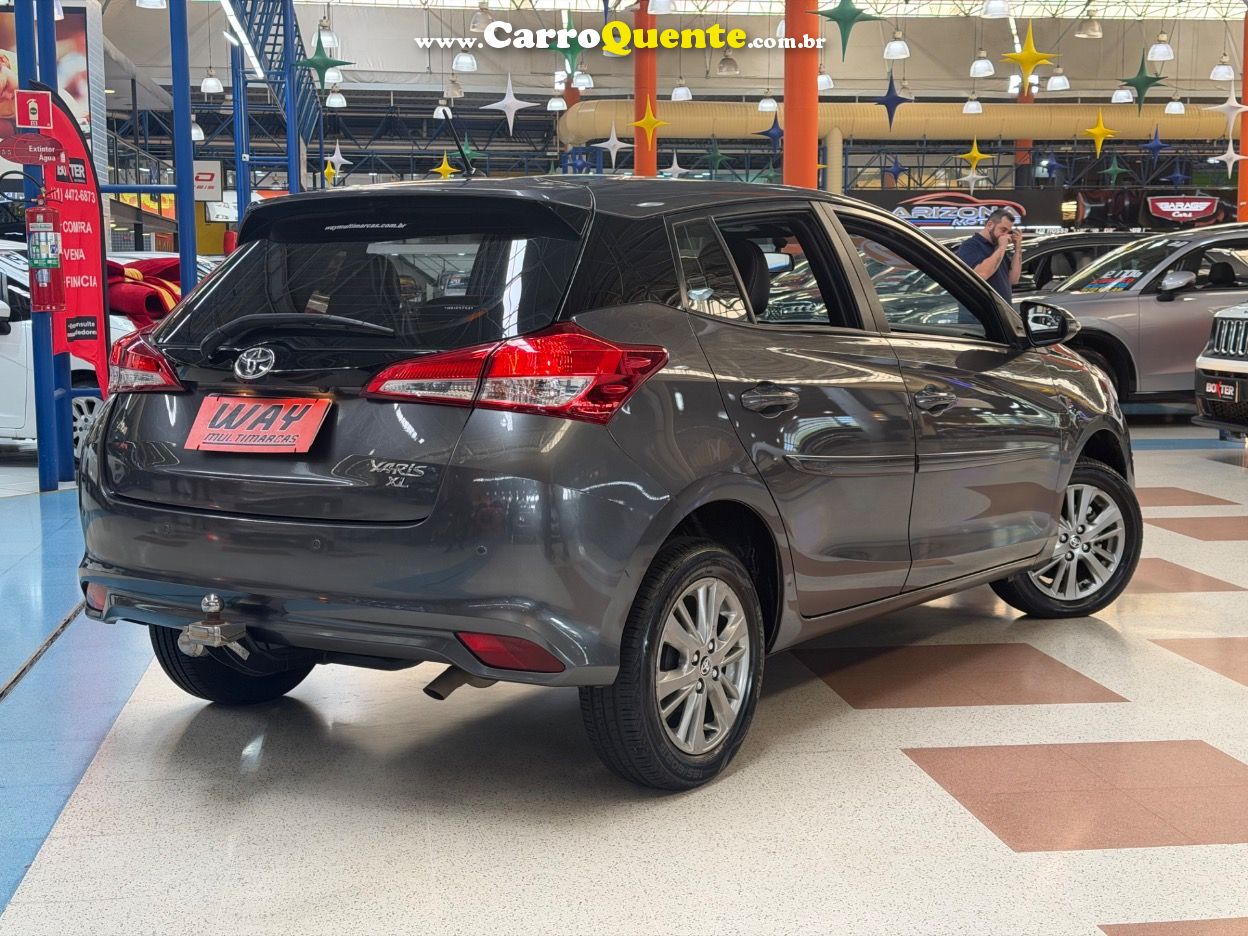 TOYOTA YARIS 1.5 16V XL PLUS CONNECT MULTIDRIVE 2022 - Loja