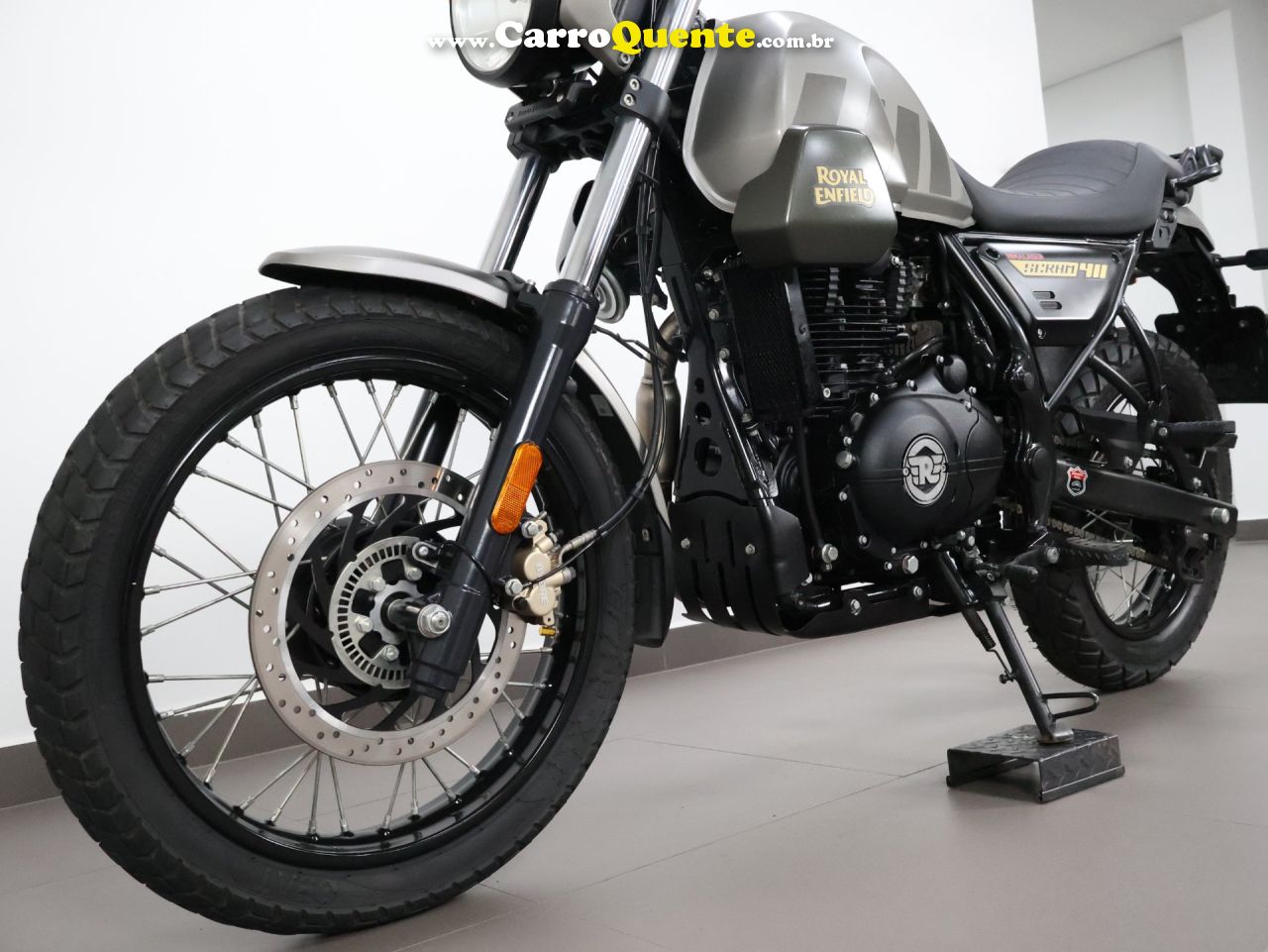 ROYAL ENFIELD SCRAM 411 HIMALAYAN 2023 - Loja
