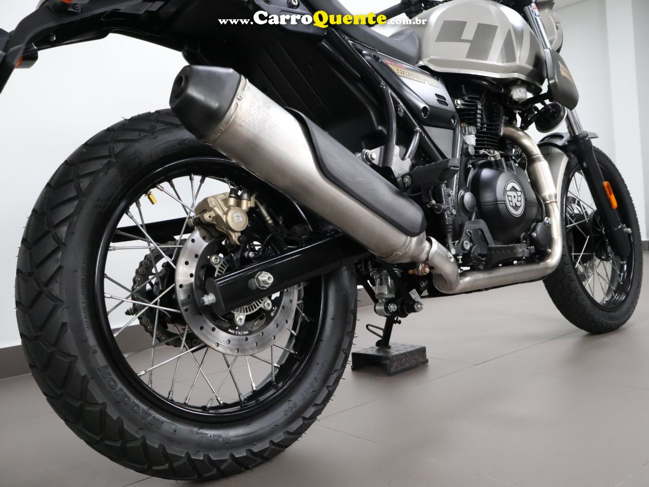 ROYAL ENFIELD SCRAM 411 HIMALAYAN 2023 - Loja