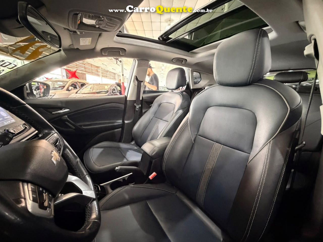 CHEVROLET TRACKER 1.2 TURBO PREMIER 2021 - Loja