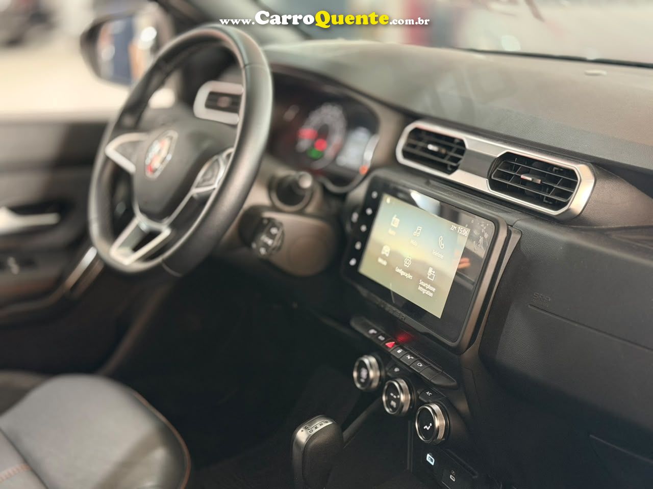 RENAULT DUSTER 1.3 TCE ICONIC PLUS 2025 - Loja