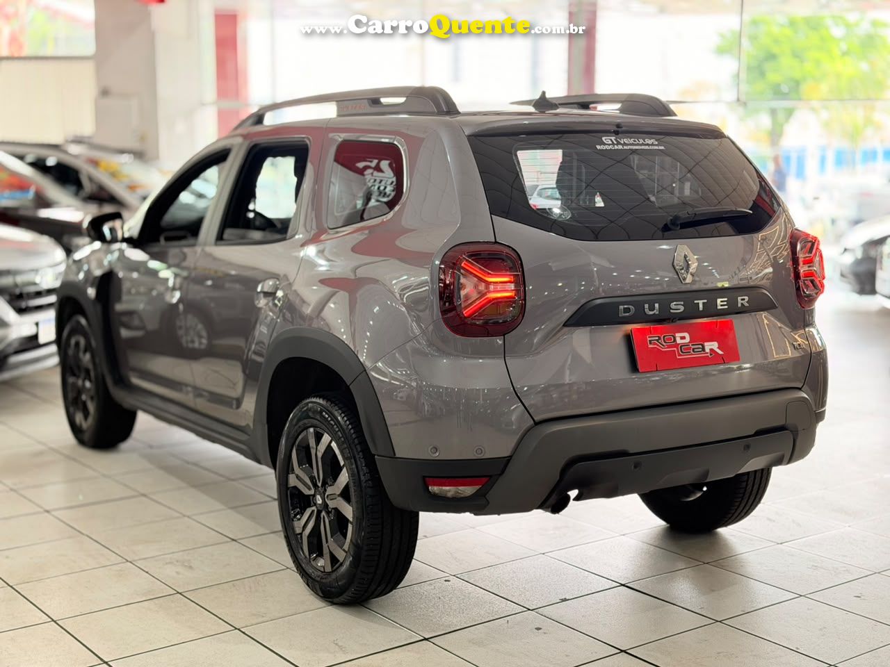 RENAULT DUSTER 1.3 TCE ICONIC PLUS 2025 - Loja