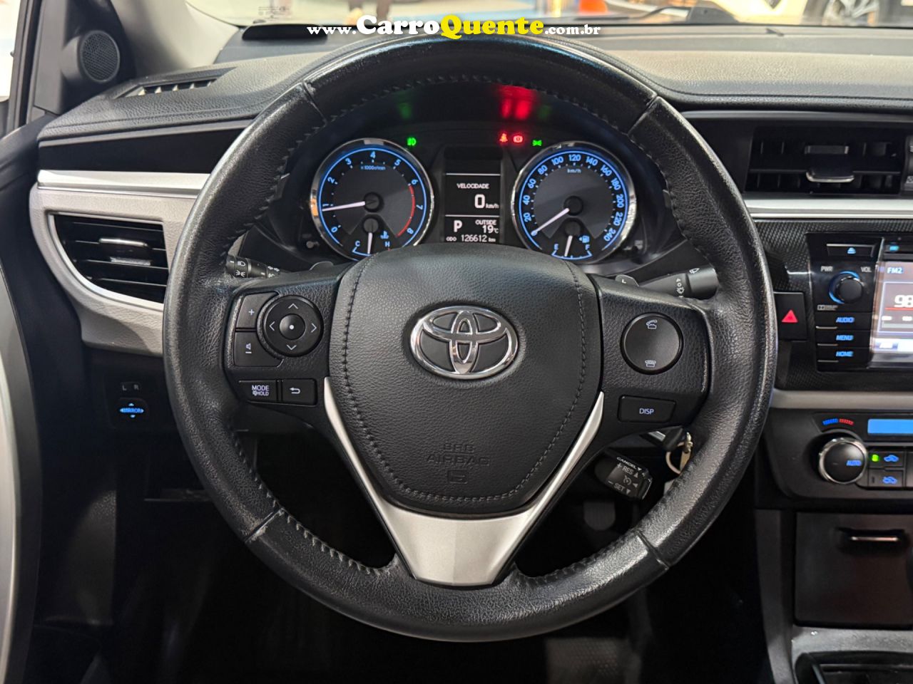 TOYOTA COROLLA 2.0 XEI 16V 2015 - Loja