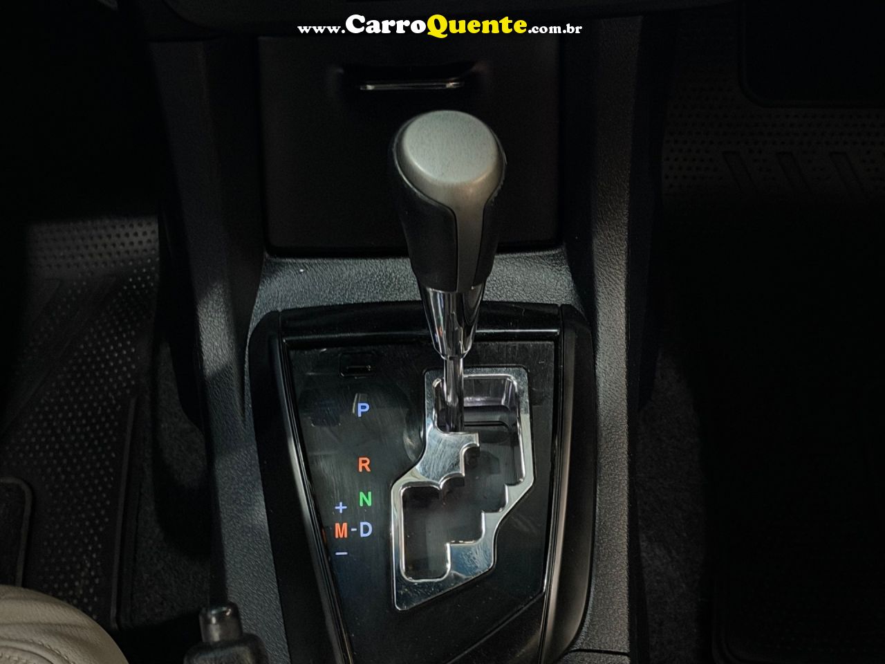 TOYOTA COROLLA 2.0 XEI 16V 2015 - Loja