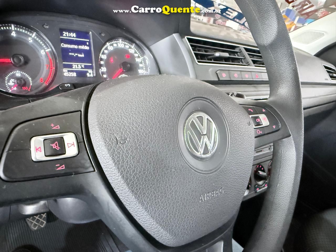 VOLKSWAGEN GOL 1.0 12V MPI 2023 - Loja