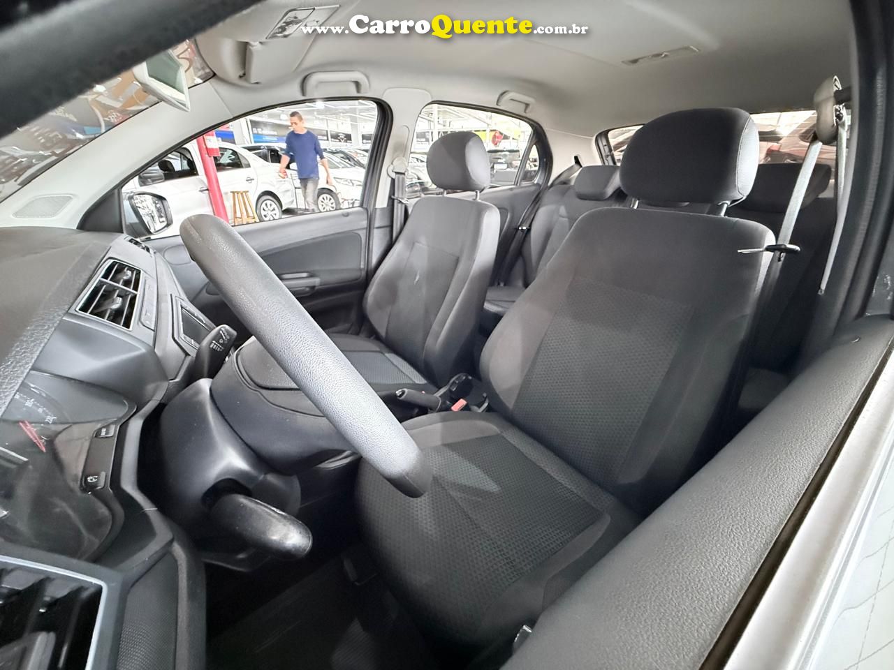 VOLKSWAGEN GOL 1.0 12V MPI 2023 - Loja