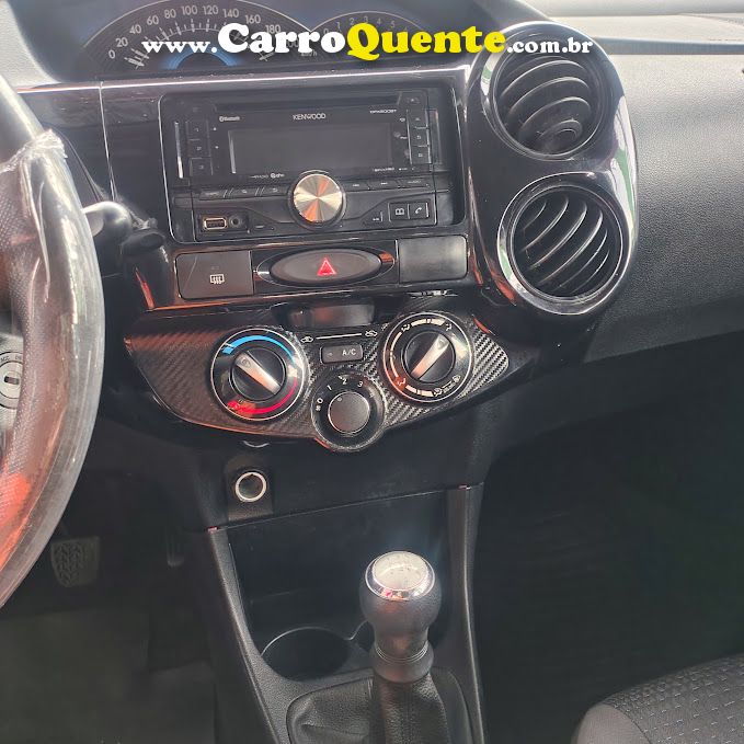 TOYOTA ETIOS 1.5 X SEDAN 16V 2014 - Loja