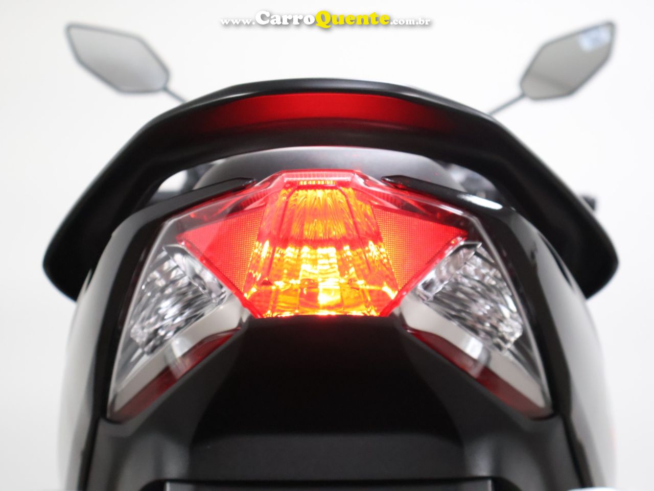 YAMAHA FLUO 125 ABS 2026 - Loja
