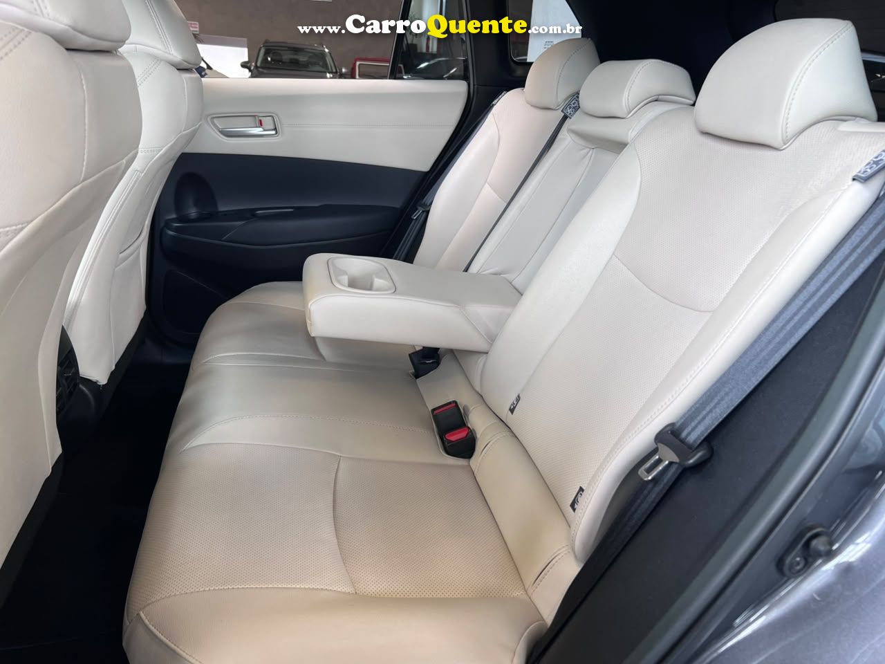 TOYOTA COROLLA CROSS 1.8 VVT-I XRX 2024 - Loja