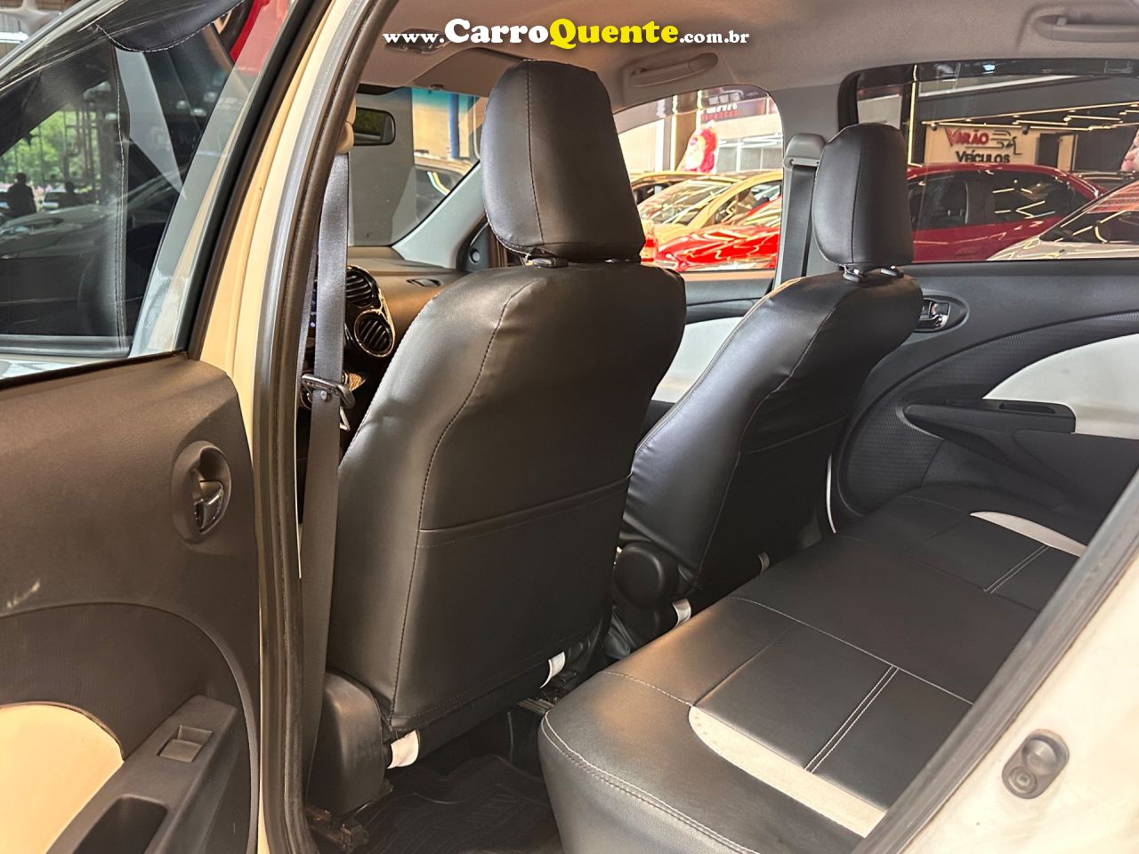 TOYOTA ETIOS 1.3 X 16V 2018 - Loja