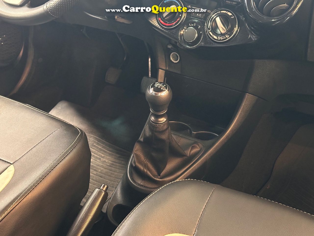 TOYOTA ETIOS 1.3 X 16V 2018 - Loja