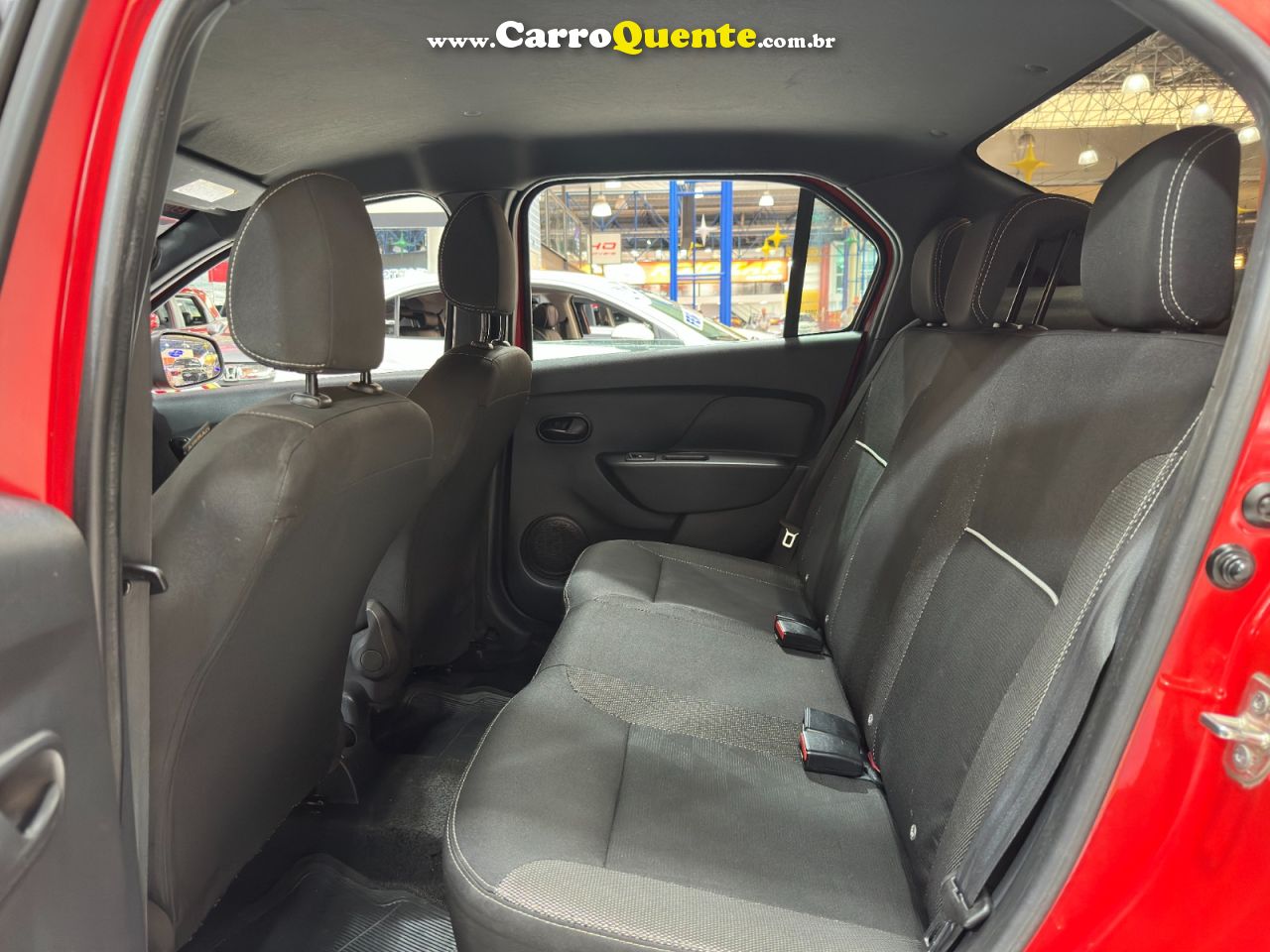 RENAULT LOGAN 1.0 12V SCE ZEN 2022 - Loja