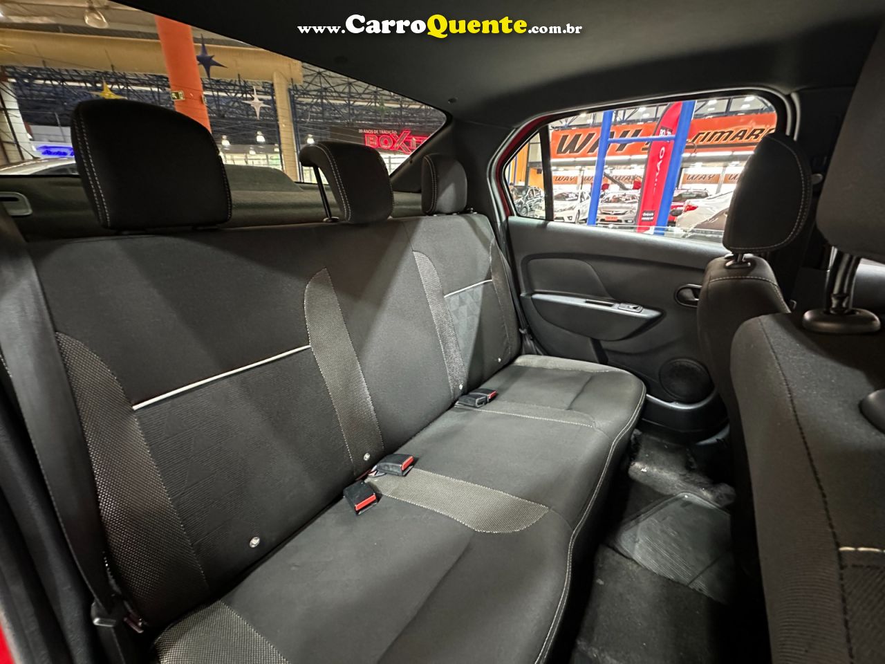 RENAULT LOGAN 1.0 12V SCE ZEN 2022 - Loja
