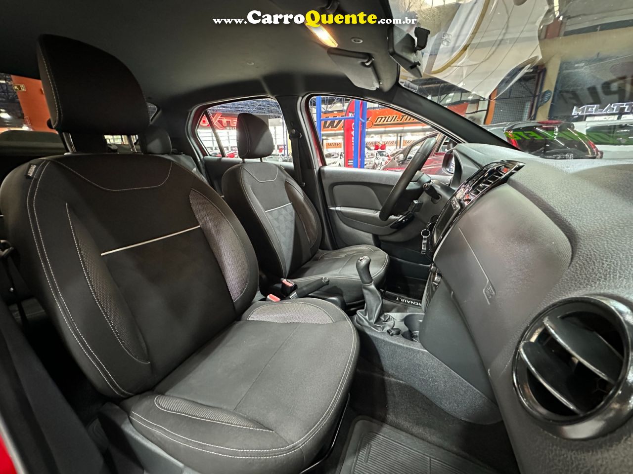 RENAULT LOGAN 1.0 12V SCE ZEN 2022 - Loja