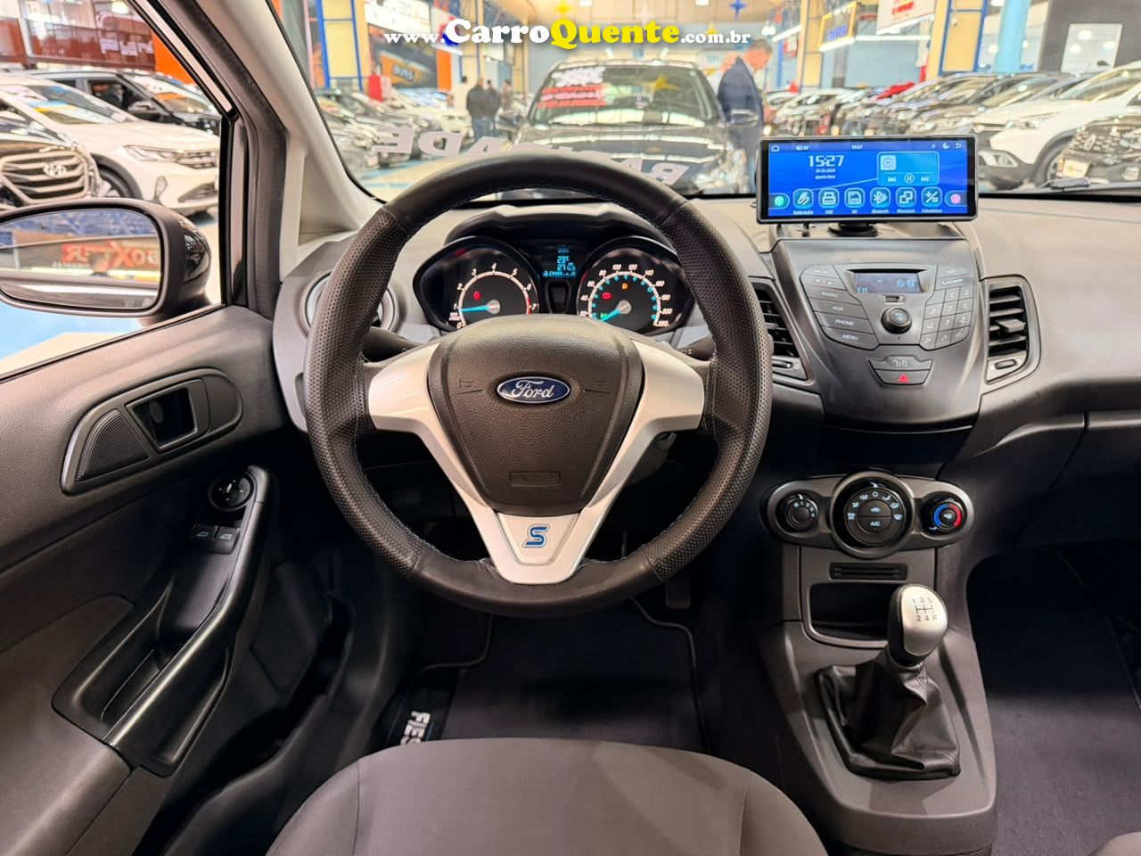 FORD FIESTA 1.5 S HATCH 16V 2015 - Loja