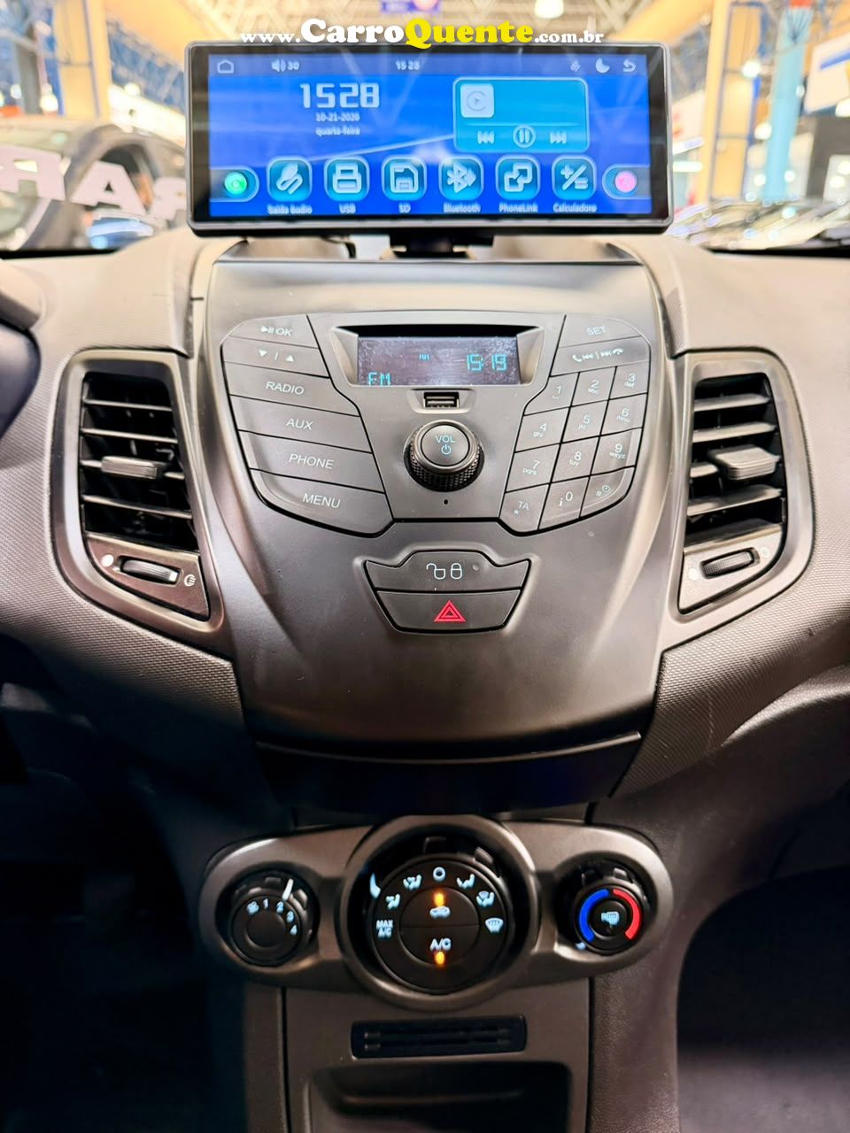 FORD FIESTA 1.5 S HATCH 16V 2015 - Loja