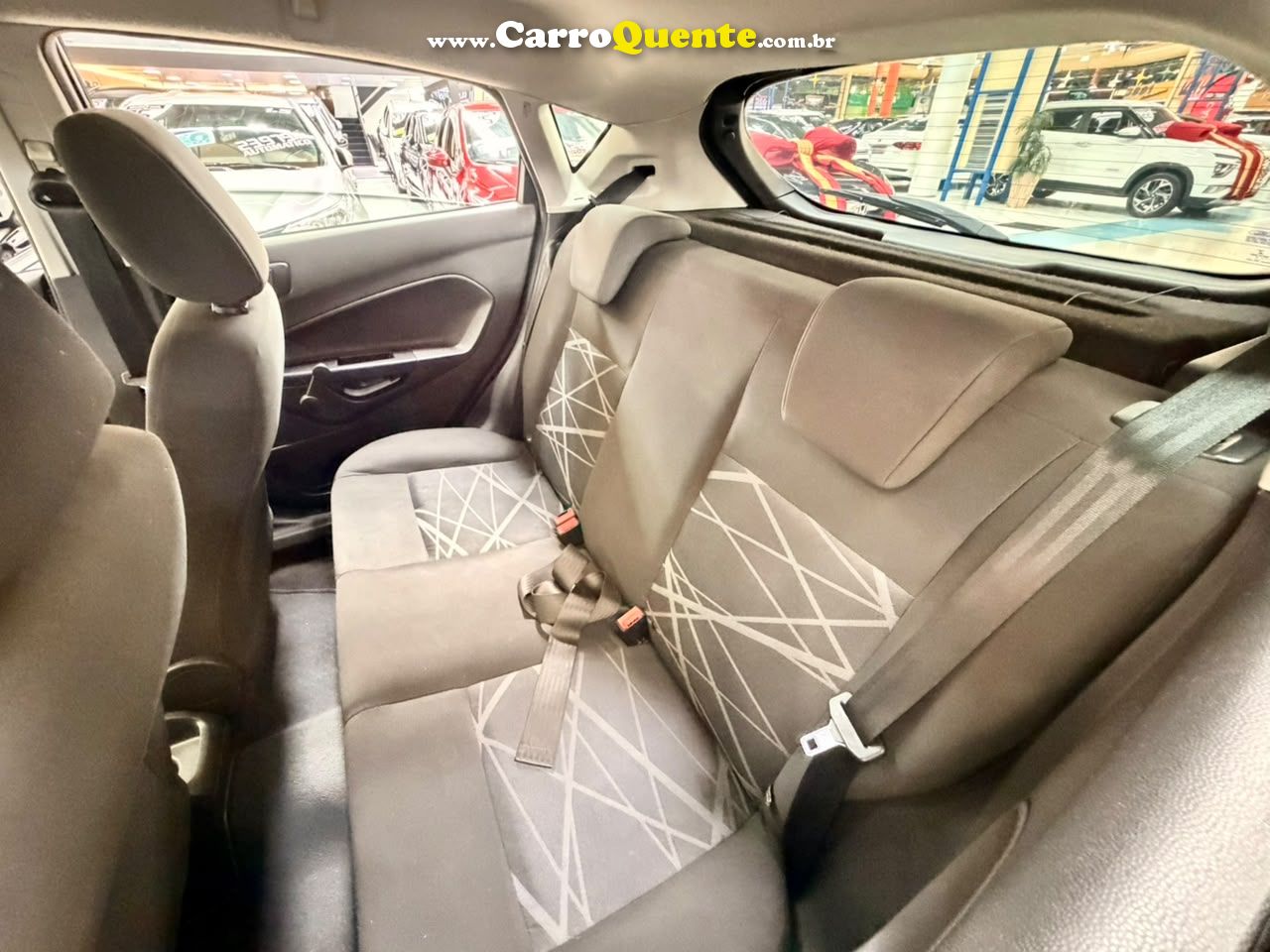 FORD FIESTA 1.5 S HATCH 16V 2015 - Loja