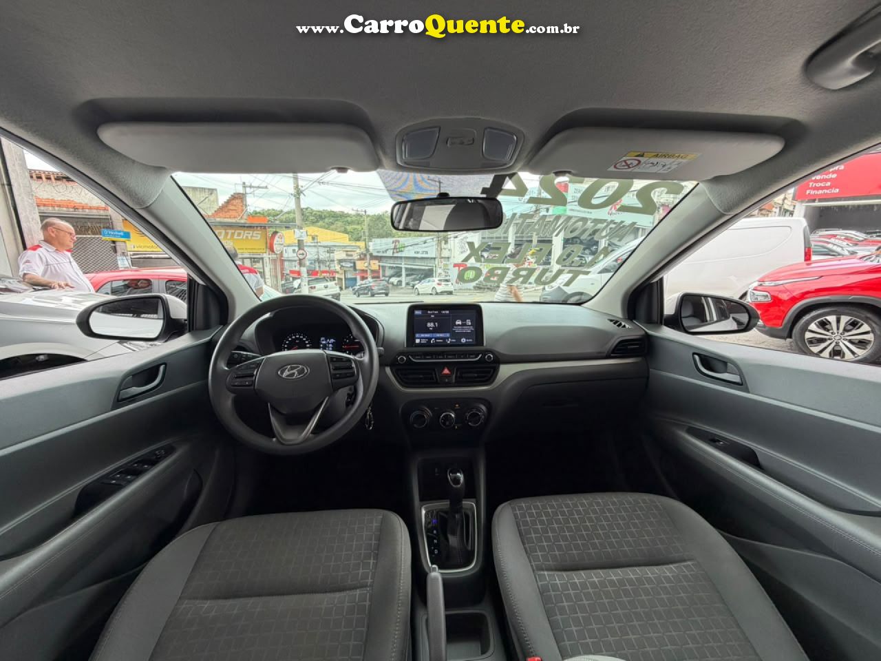 HYUNDAI   HB20S COMFORT 1.0 TB FLEX 12V AUT.   BRANCO 2024 1.0 FLEX - Loja