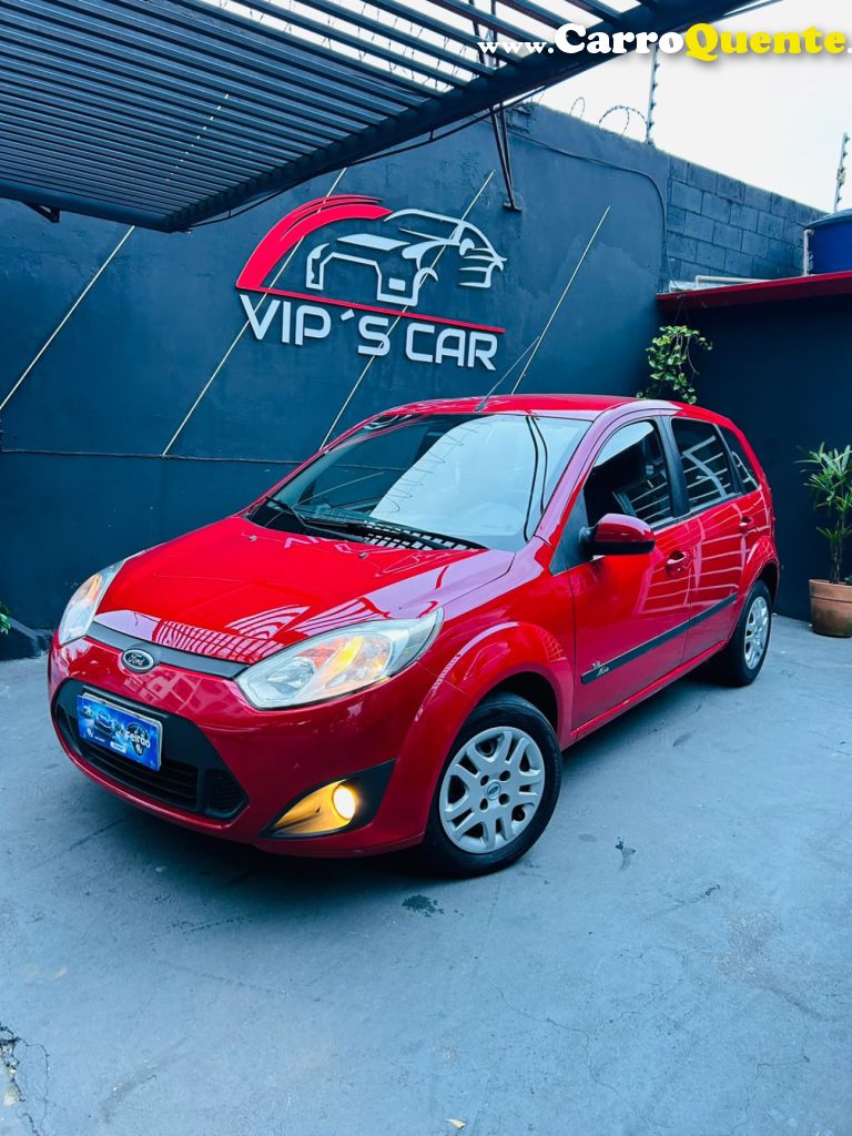 FORD   FIESTA SE 1.6 8V FLEX 5P   VERMELHO 2014 1.6 FLEX - Loja