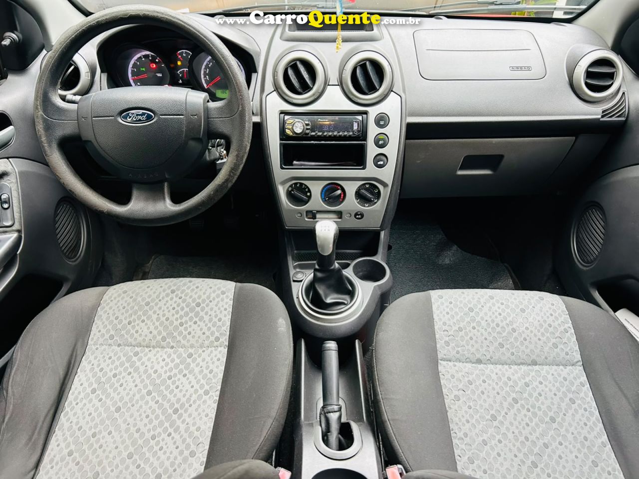 FORD   FIESTA SE 1.6 8V FLEX 5P   VERMELHO 2014 1.6 FLEX - Loja