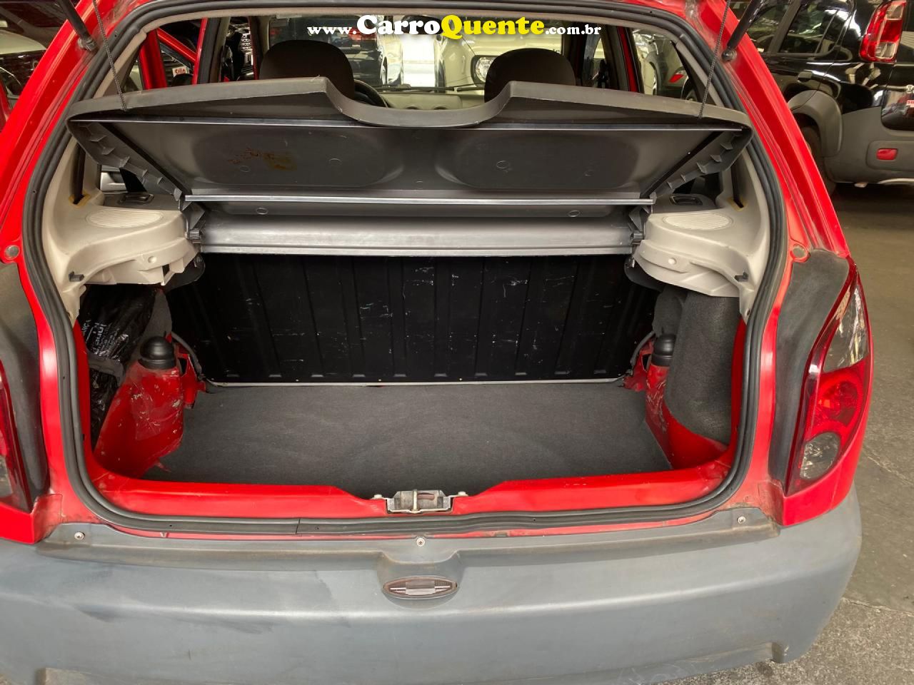 CHEVROLET   CELTA SPIRIT LT 1.0 MPFI 8V FLEXP. 5P   VERMELHO 2014 1.0 FLEX - Loja